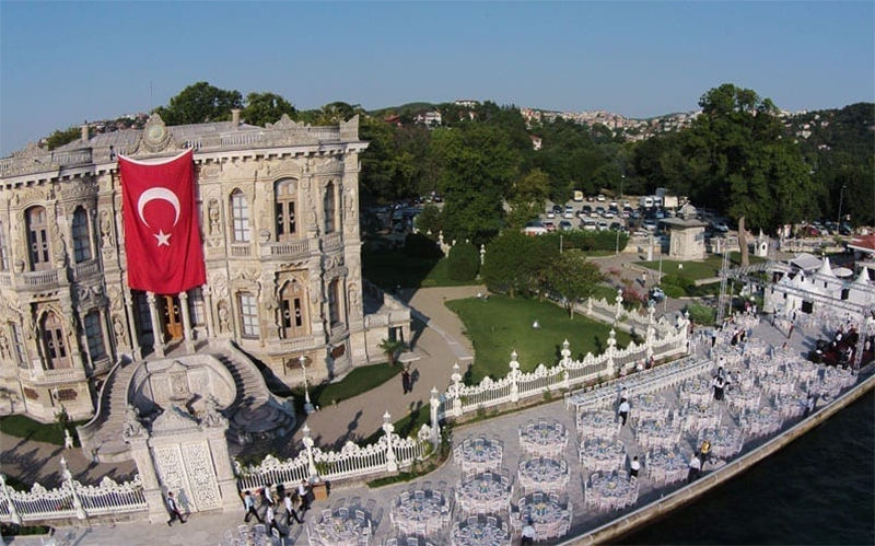 Küçüksu Kasrı Düğün Organizasyonu | Küçük Su Kasrı Düğün Fiyatları 2026