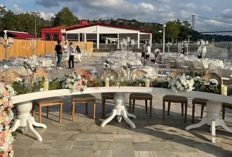 Söz organizasyonu aynalı masa kiralama