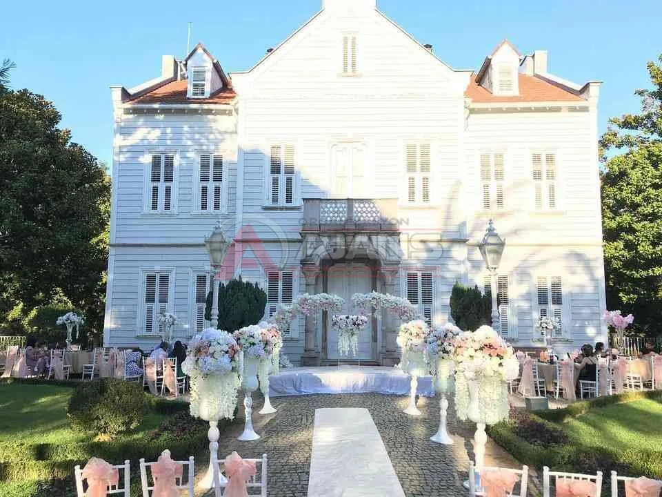 Organizasyon Ajans Maslak Kasrı nikah alanı kurulumu ve sandalye düzeni