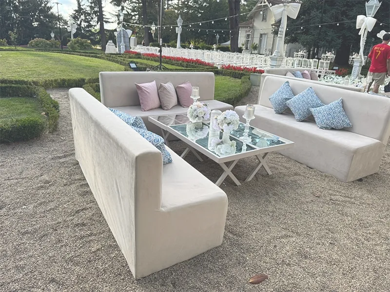 Bahçe düğünü lounge oturma grubu kiralama beyaz koltuk takımı